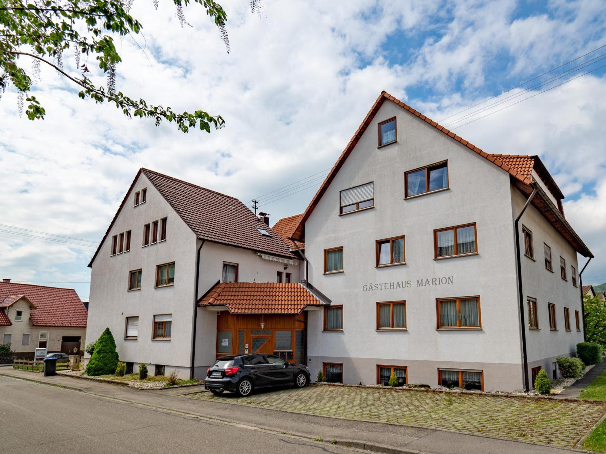 Gaestehaus Marion Dettingen an der Erms Exterior foto